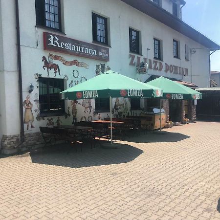 Zajazd Pomian Ozarow Mazowiecki Exterior foto
