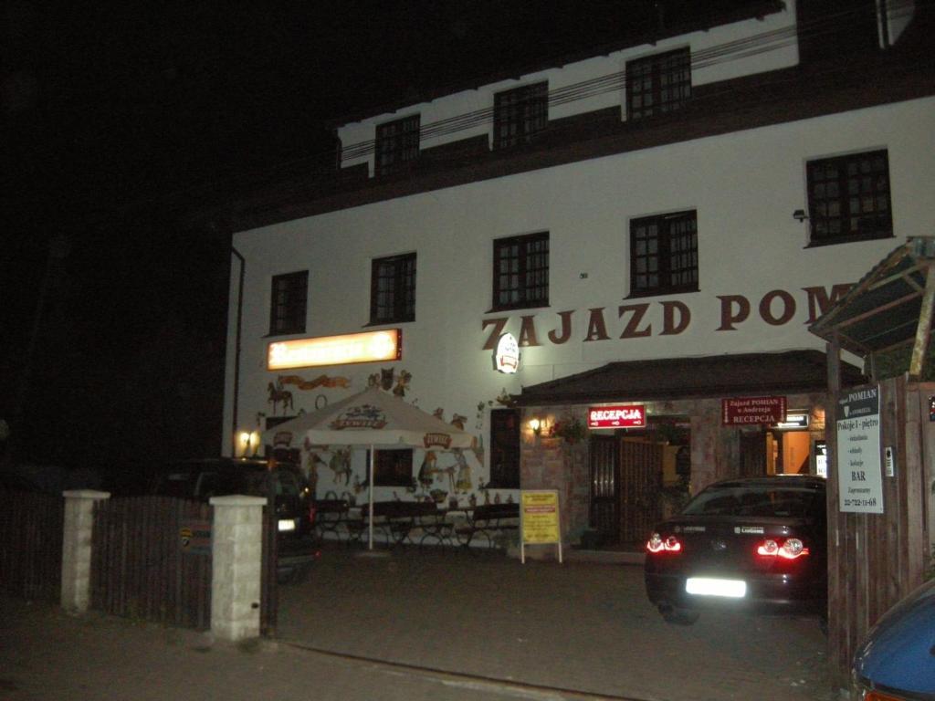 Zajazd Pomian Ozarow Mazowiecki Exterior foto